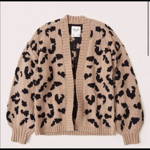 Nwt Abercrombie Leopard Puff Sleeve 